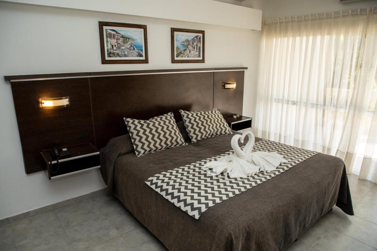 Villa La Font Apart Hotel & Spa Вила Карлос Пас Екстериор снимка