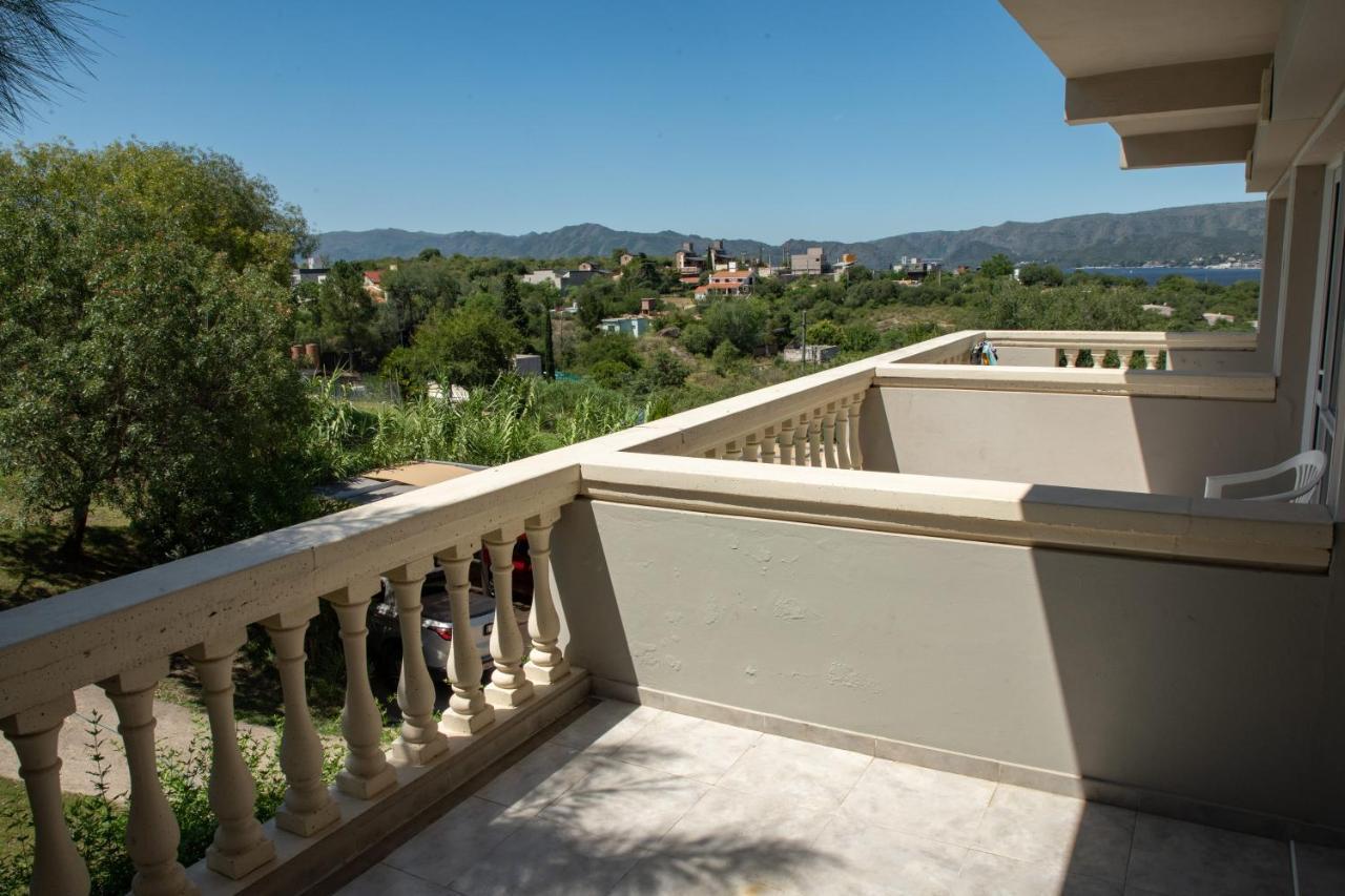 Villa La Font Apart Hotel & Spa Вила Карлос Пас Екстериор снимка