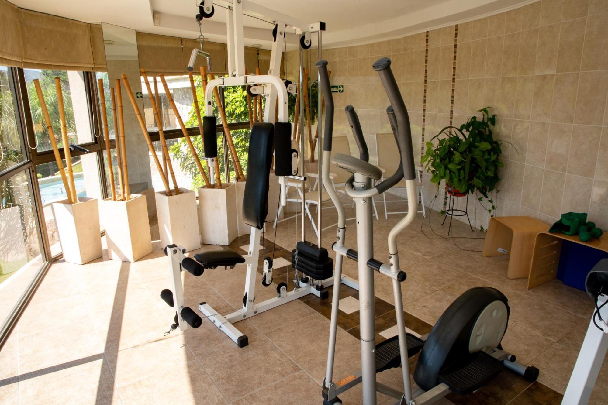 Villa La Font Apart Hotel & Spa Вила Карлос Пас Екстериор снимка